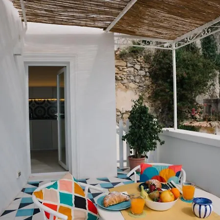 アパート La Pigolina